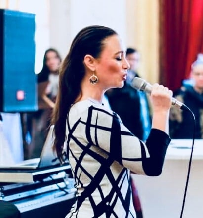 Hochzeitssängerin Nadine Hammer