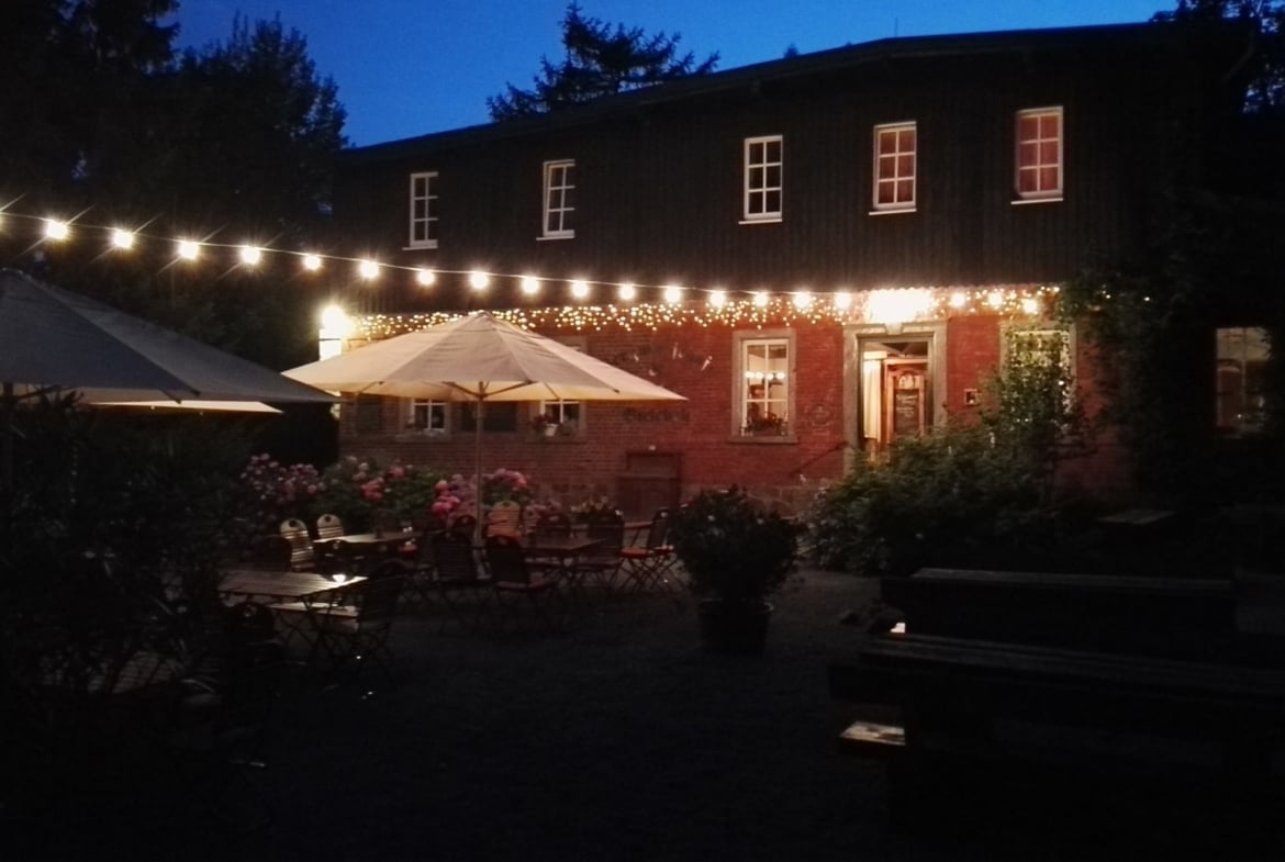 Hochzeit im Grünem