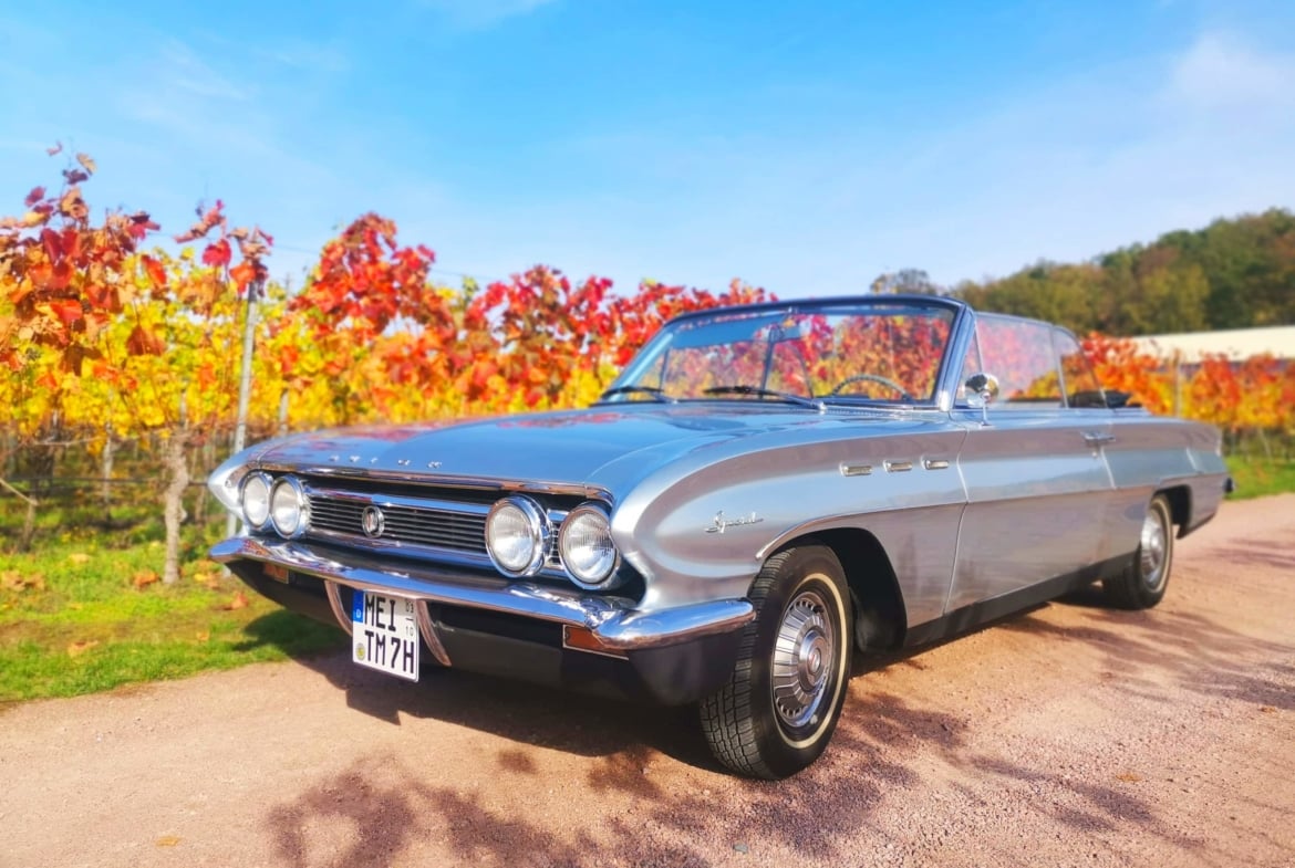 Oldtimer Ford Mustang Hochzeitsauto