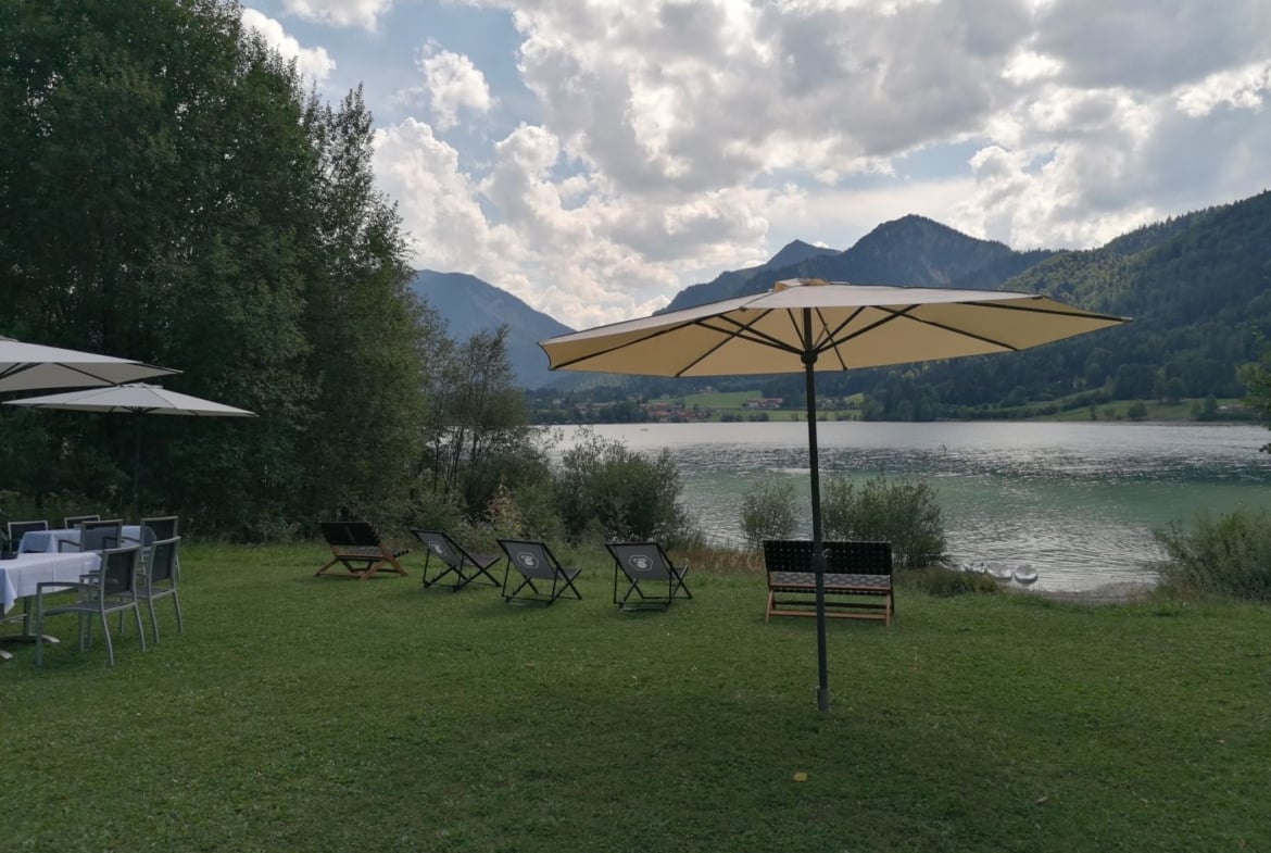 INSEL IM SCHLIERSEE EVENT-LOCATION IN BEEINDURCKENDER NATUR