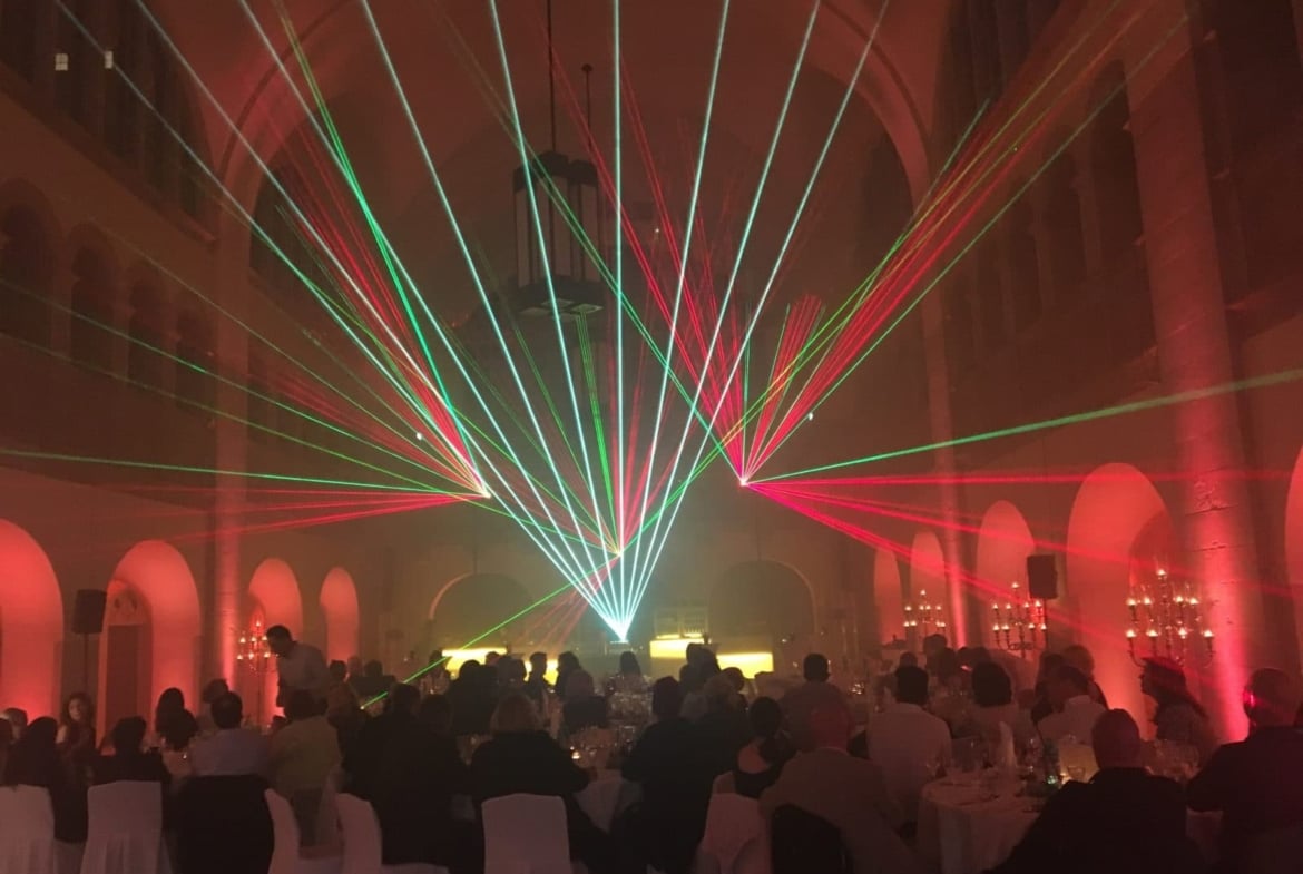 Lasershow zur Hochzeit von PTC Laser