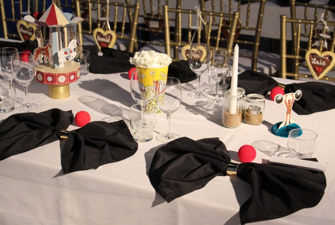 Hochzeit im Zirkuszelt
