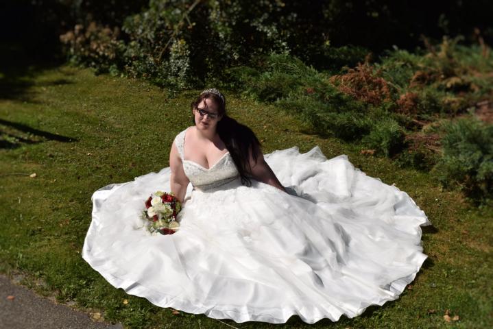 Curvy Bridal Store & Men´s Fashion by KK-Brautmode