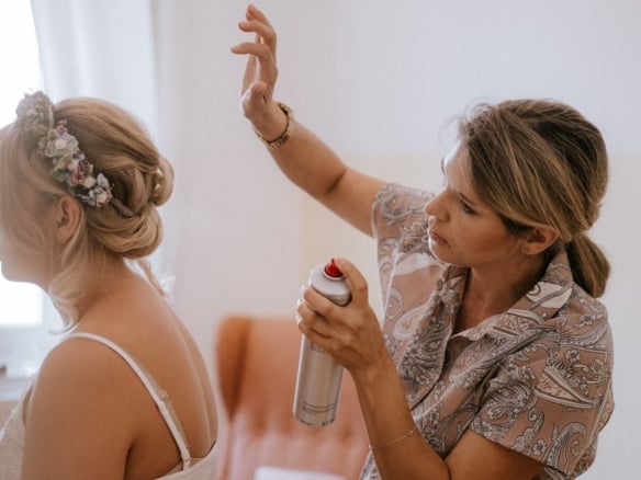 Mobiles Brautstyling Make-up & Hairstyling