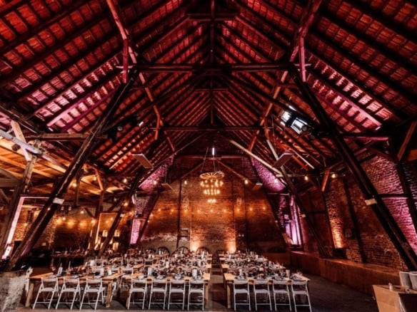 Hochzeit in der historischen Kornscheune Köln l Orr