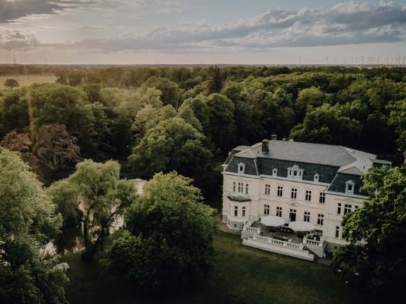 Traumhochzeit im Eventschloss Schönfeld