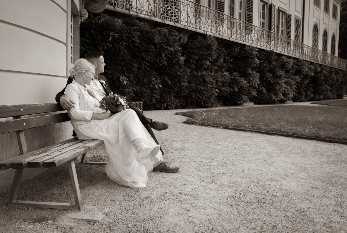 moderne authentische Hochzeitsfotos – Ihr Tag in Bildern