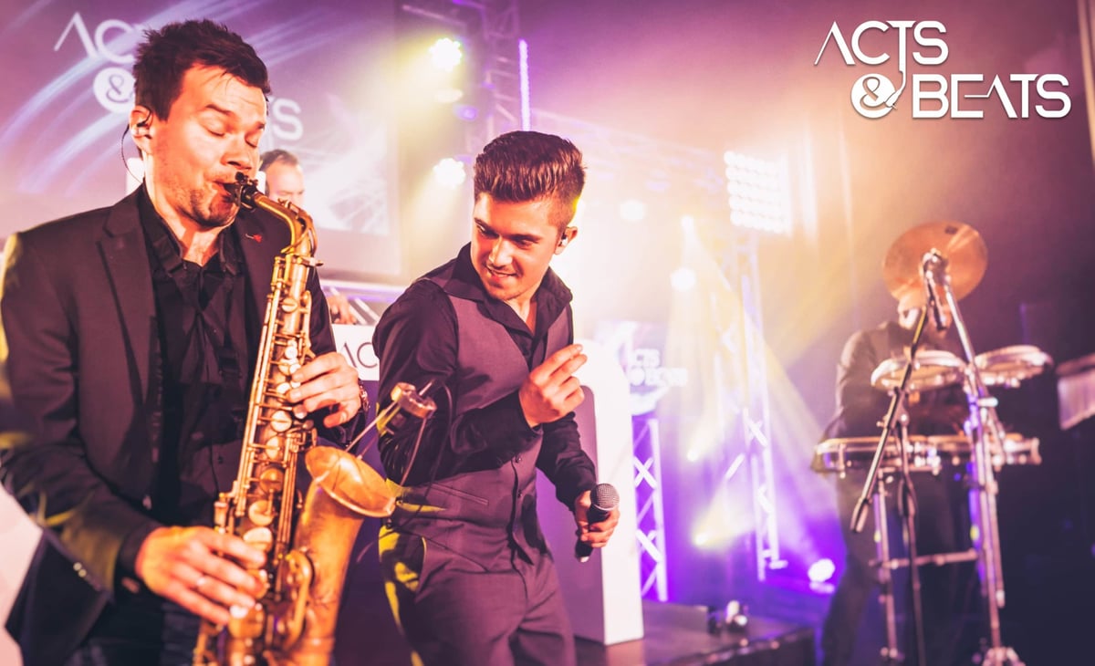 Michael-Kutscha-Saenger-Greg-Torunski-Sax-Partyband-Duesseldorf-Koeln-e1541402130669