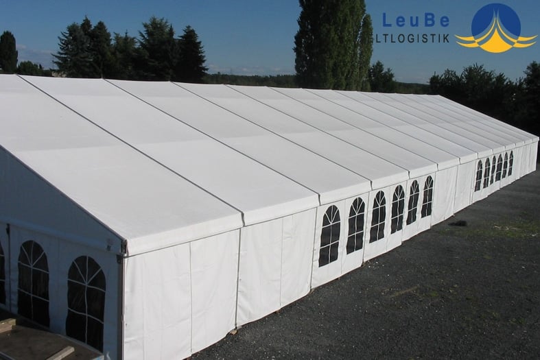 Hochzeitszelt 10 x 24m für 150 bis 250 Personen je nach Bestuhlungsart