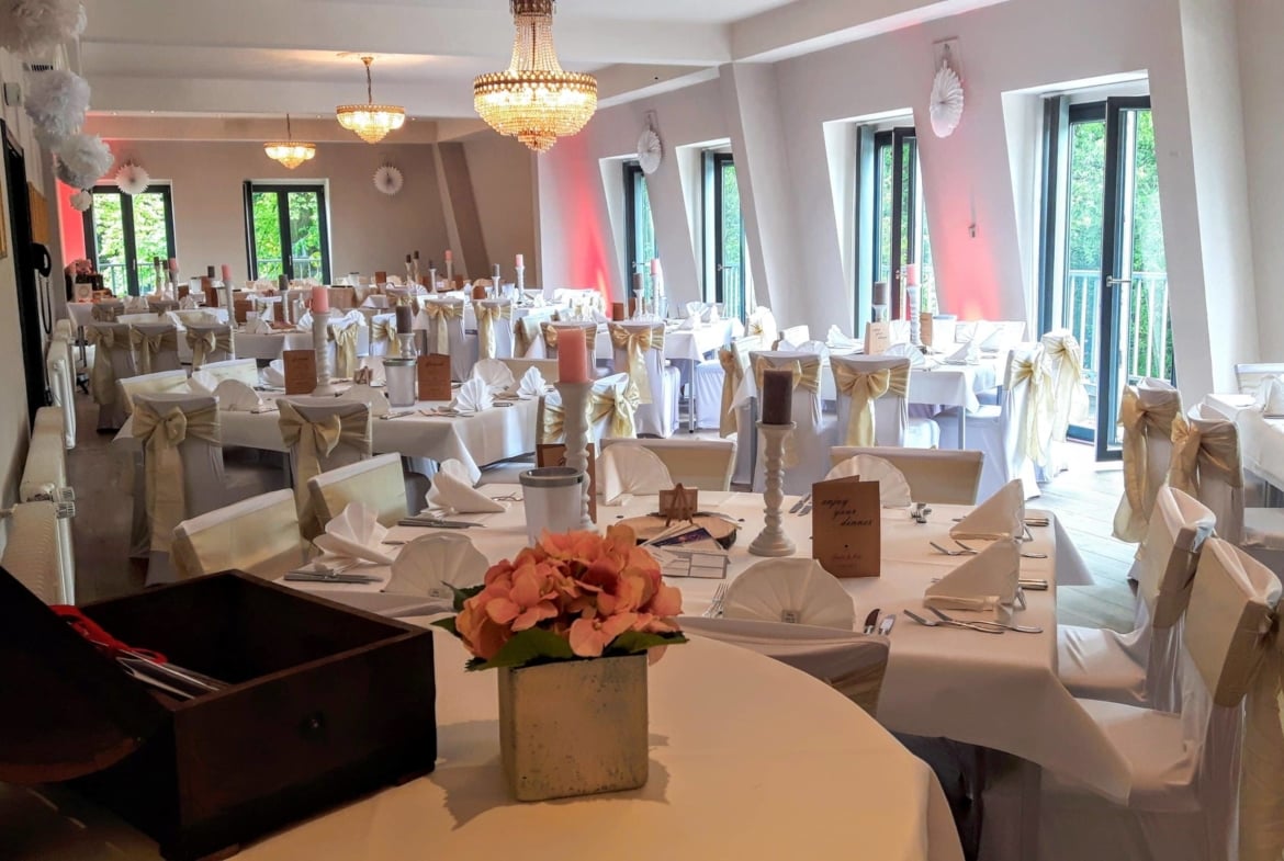 Hochzeit auf Schloss Auel