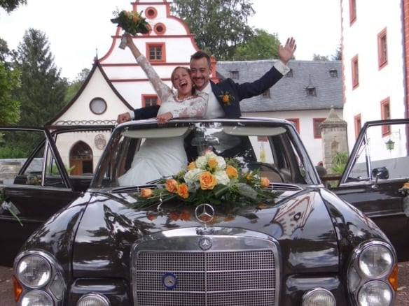 Oldtimer, Hochzeitsauto mieten – Chauffeur incl.