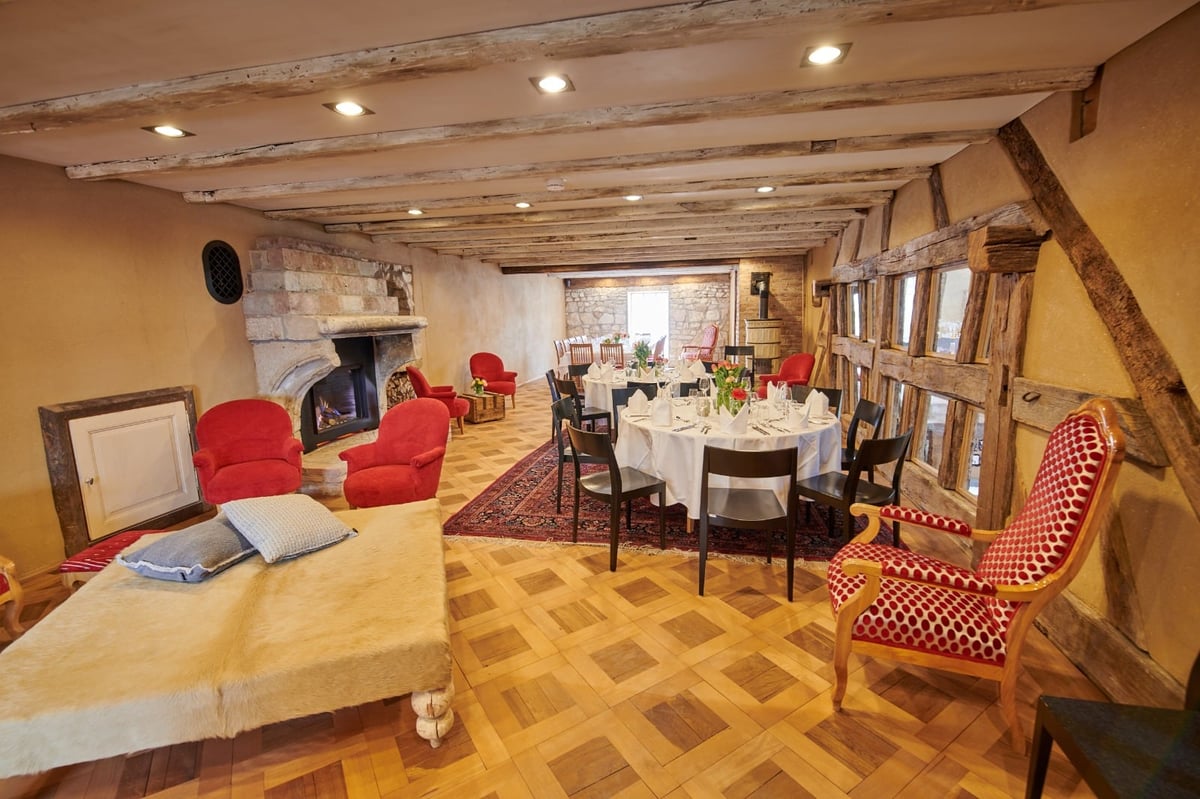 PHOTO-2019-04-18-11-00-41-3