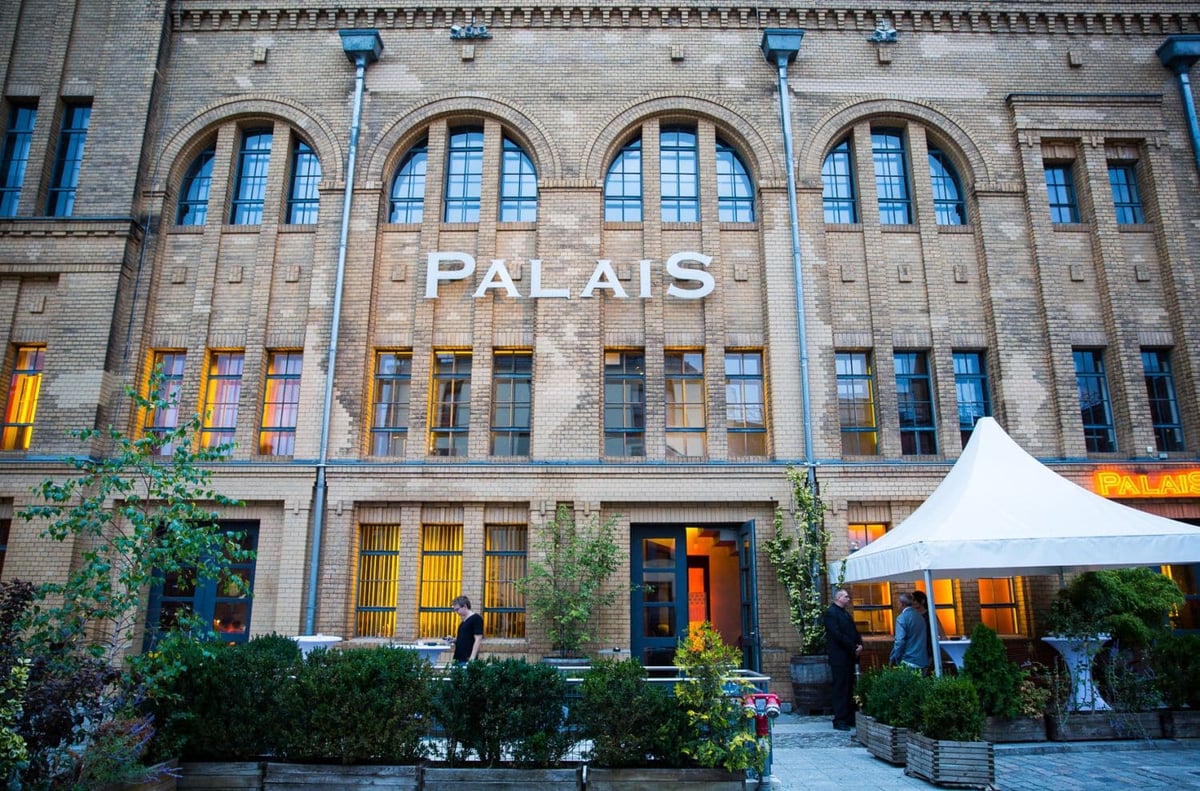 Palais-Fassade