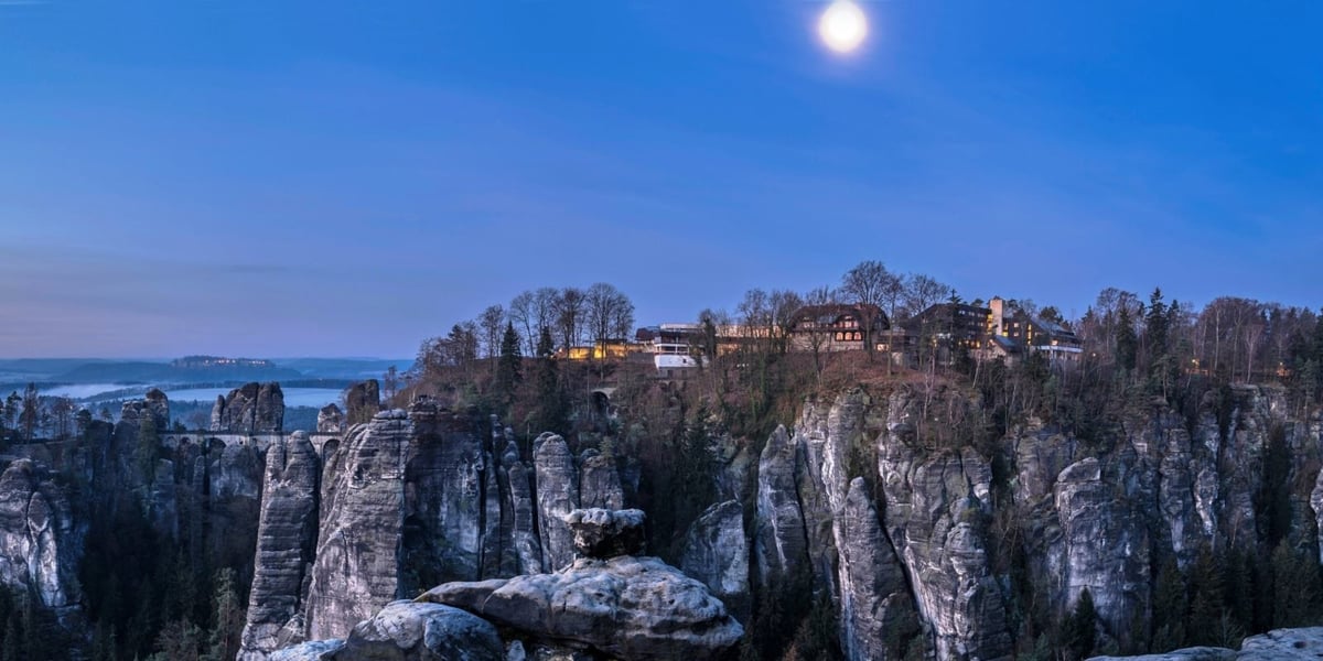Panorama-Basteibruecke-Basteihotel-Kopie-Kopie-Kopie