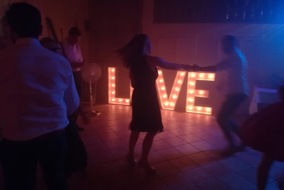 Hochzeitsdeko XXL Buchstaben für eine Hochzeit voller Magie