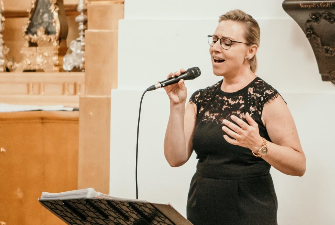 Sängerin SABINE SCHULZ – Hochzeitssängerin aus München