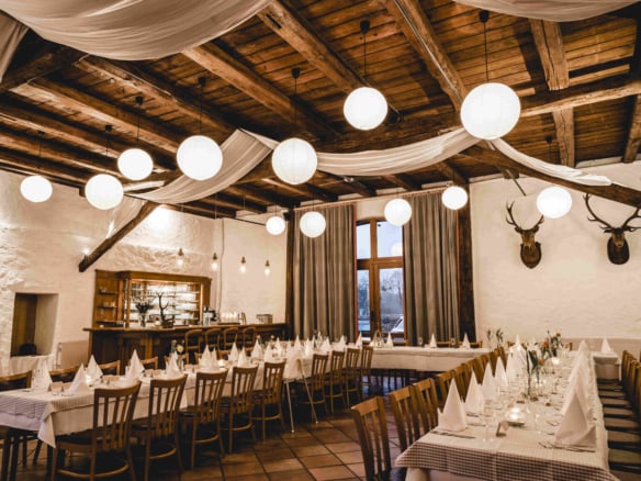 Scheunenhochzeit bei Adams Gasthof in Moritzburg