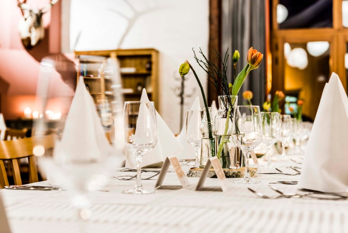 Scheunenhochzeit bei Adams Gasthof in Moritzburg