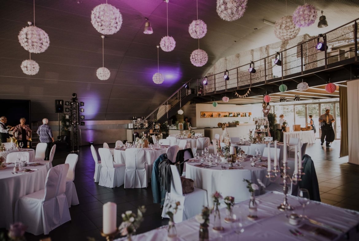 Hochzeit im Eventhangar
