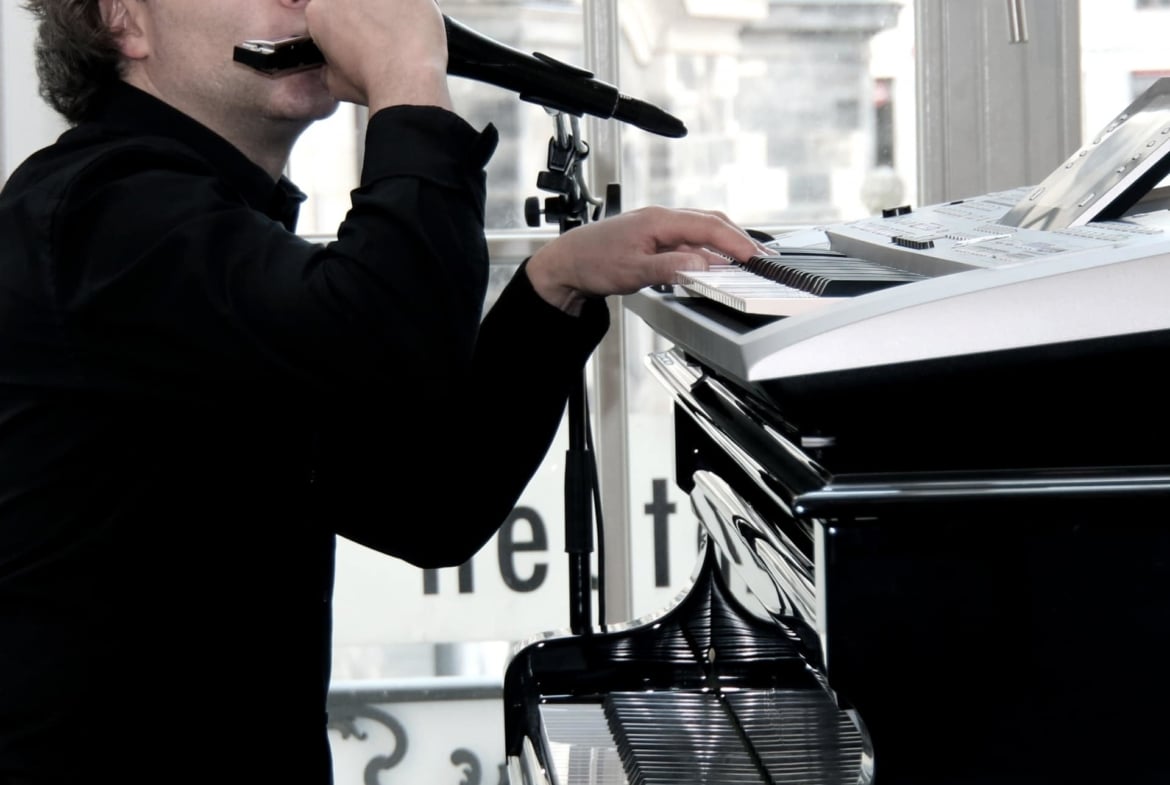 Pianist Sänger DJ für Ihre Hochzeit!