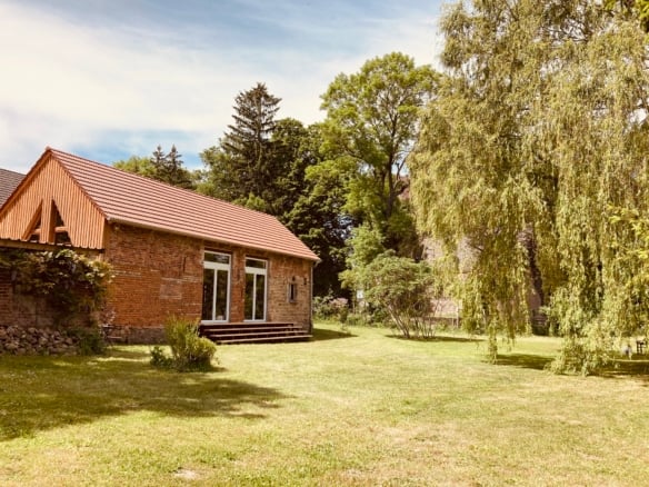 Heiraten im Grünen – Hochzeitsscheune Villa Boskow