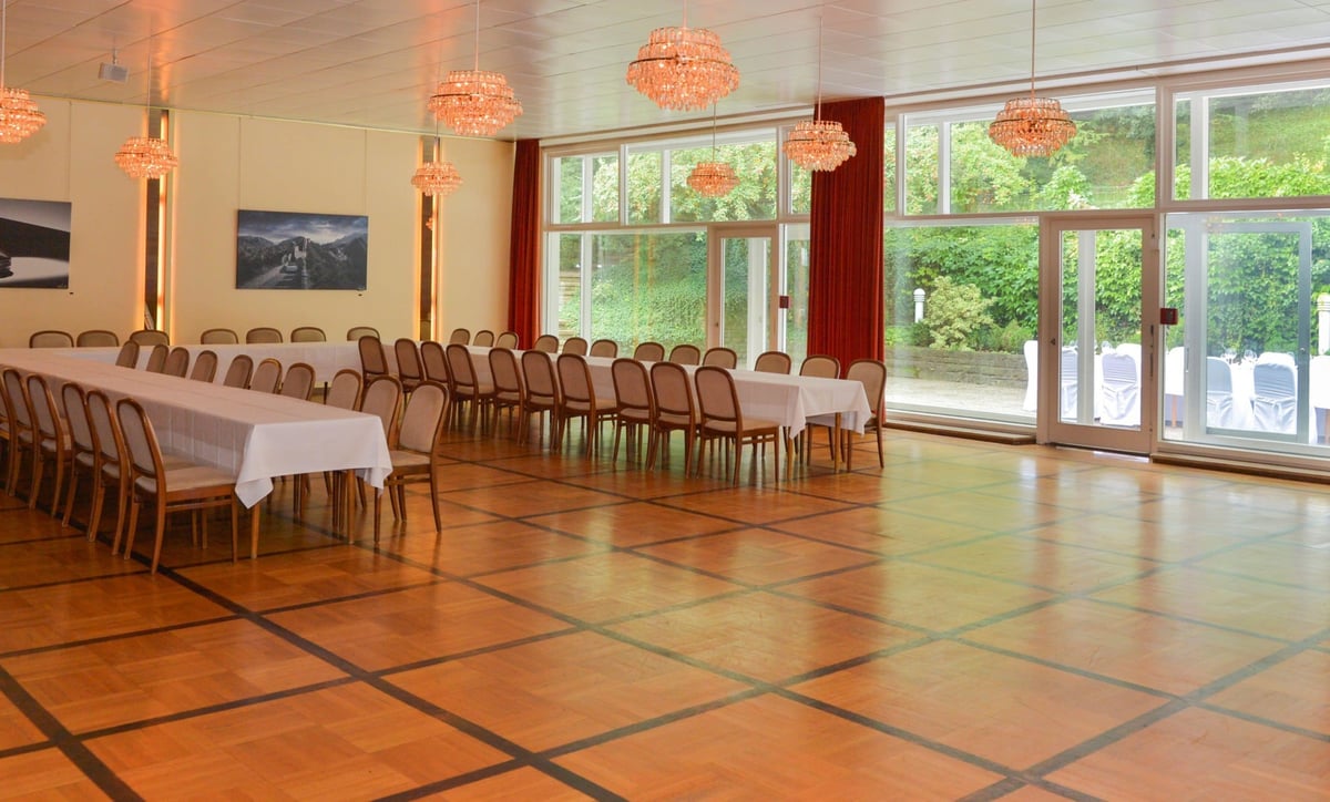 WAC2013_Daimler-Saal_U-Form