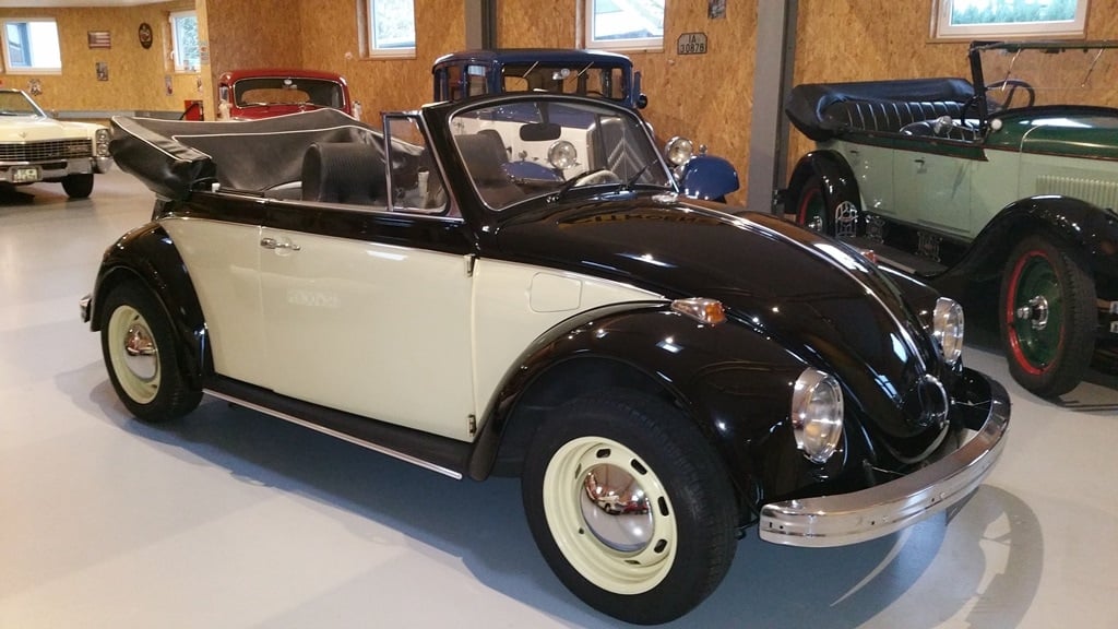 Oldtimer für Ihre Hochzeit VW Bulli, Cadillac oder Limousine