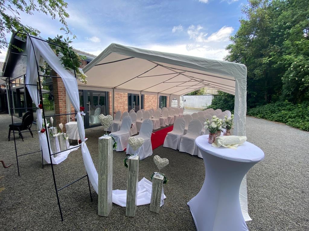 Hochzeitslocation mit Erftblick