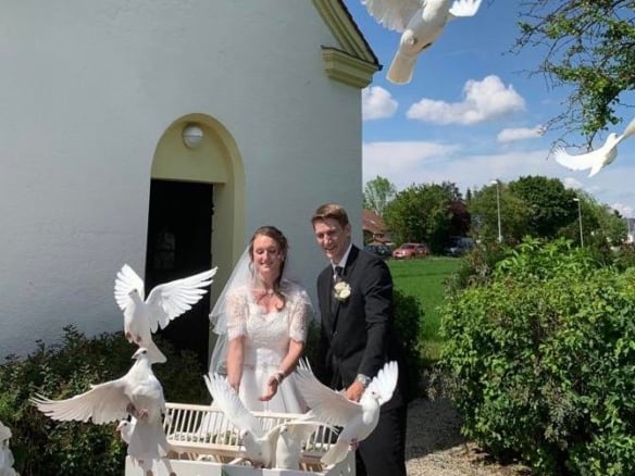 Hochzeitstauben in München/Erding und Umgebung