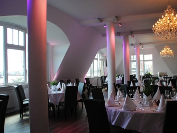 Elbe Hafen – Traumhochzeit in der Panorama Lounge Hamburg