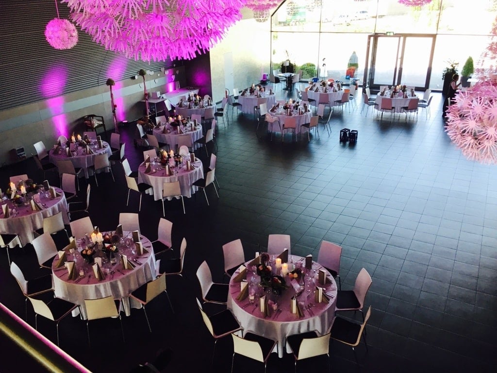 Hochzeit im Eventhangar