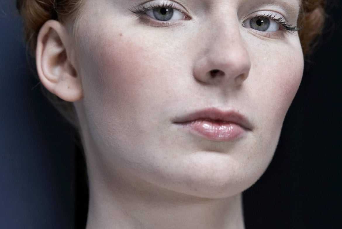Brautfrisuren und Brautmake-up