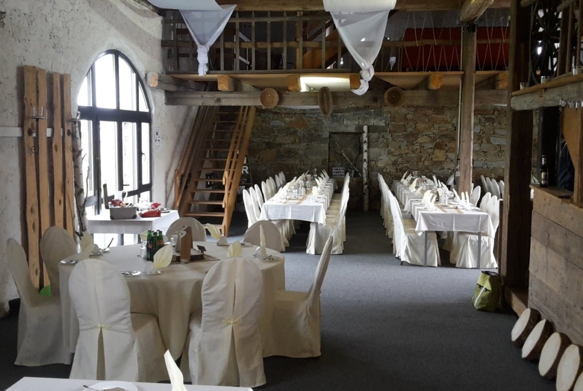 Hochzeit in ländlicher Idylle – Vierseithof Schmole in Horka