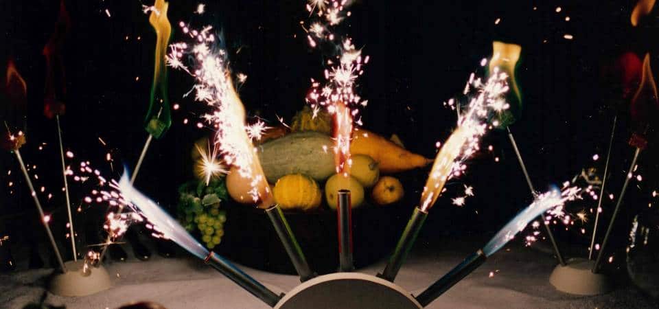 Project PQ- Feuershow, Lichtshow und Akrobatik