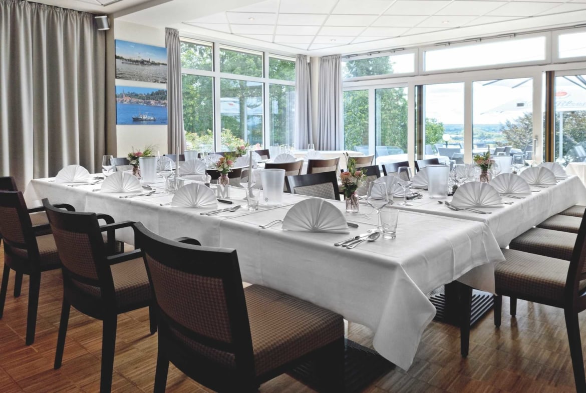 Elbterrasse Lauenburg- Ihr unvergesslicher Tag mit Elbblick!