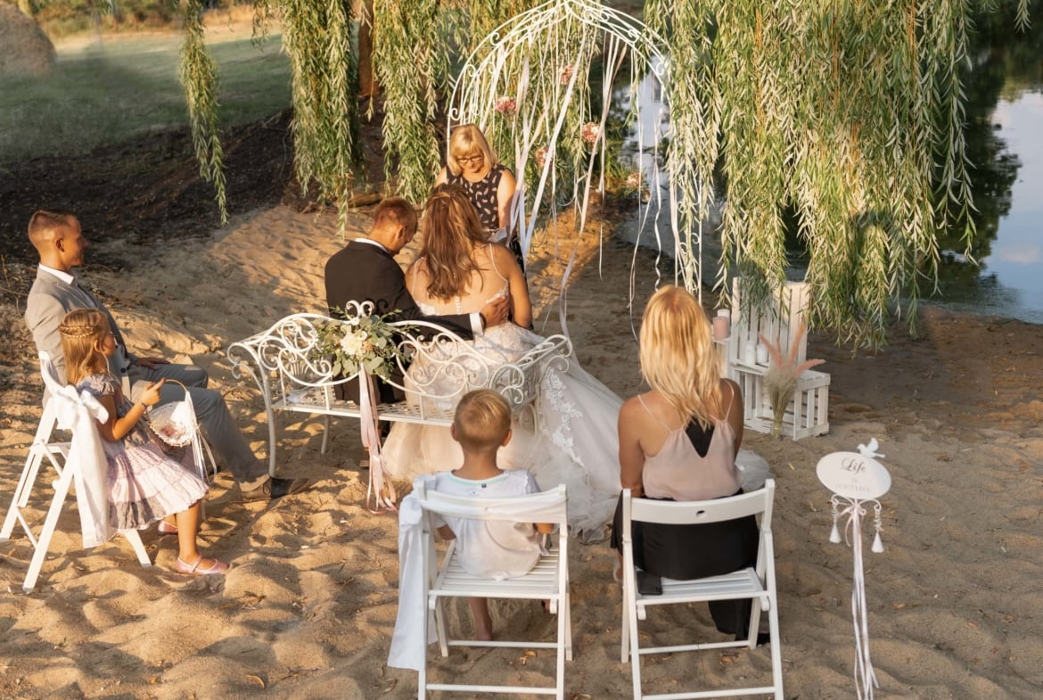 Windy Wedding Hochzeitswiese